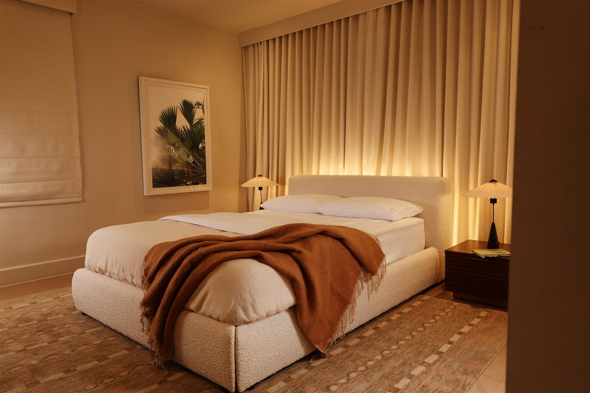 OPHELIA FORM BED